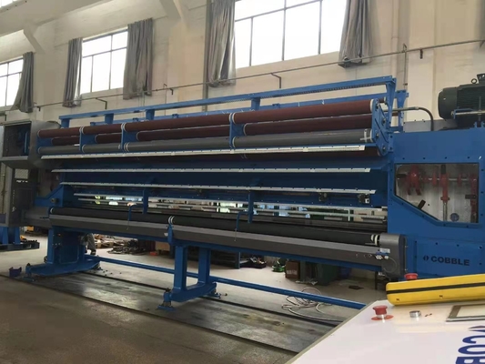 Maszyna do produkcji trawy ze sztucznej trawy do robienia tuftowania 4m NSK (zakres wysokości stosu: 18 mm-55 mm)